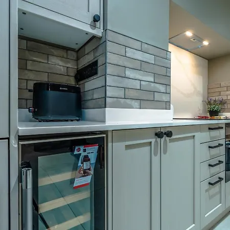 Apartment Luxury Central Bristol Flat With Hot Tub *