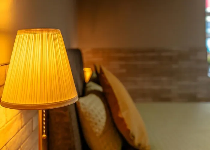 Stylish Stokes Croft Apartment, Private Hot Tub Апартаменты