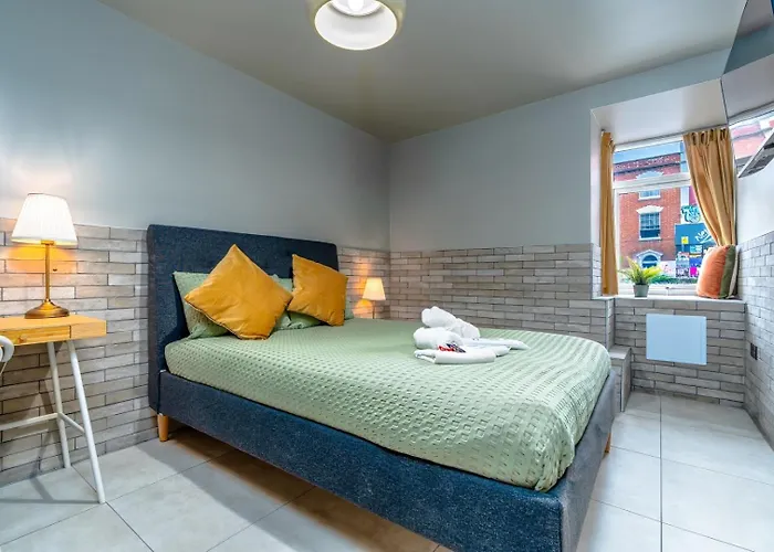 Apartmán Stylish Stokes Croft Apartment, Private Hot Tub *