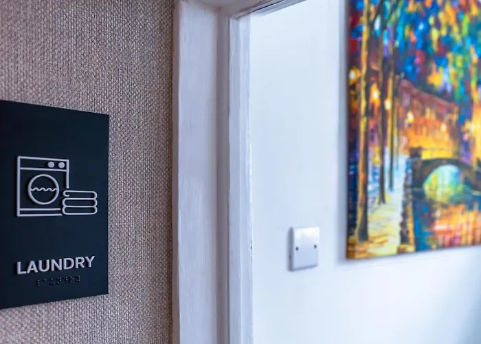 Stokes Croft Flat With Private Hot Tub *