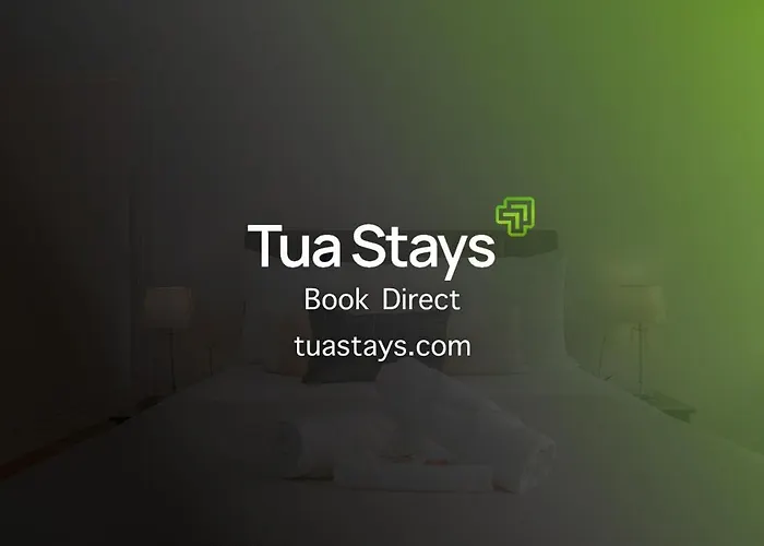 Апартаменты Stylish Stokes Croft Apartment, Private Hot Tub Бристоль